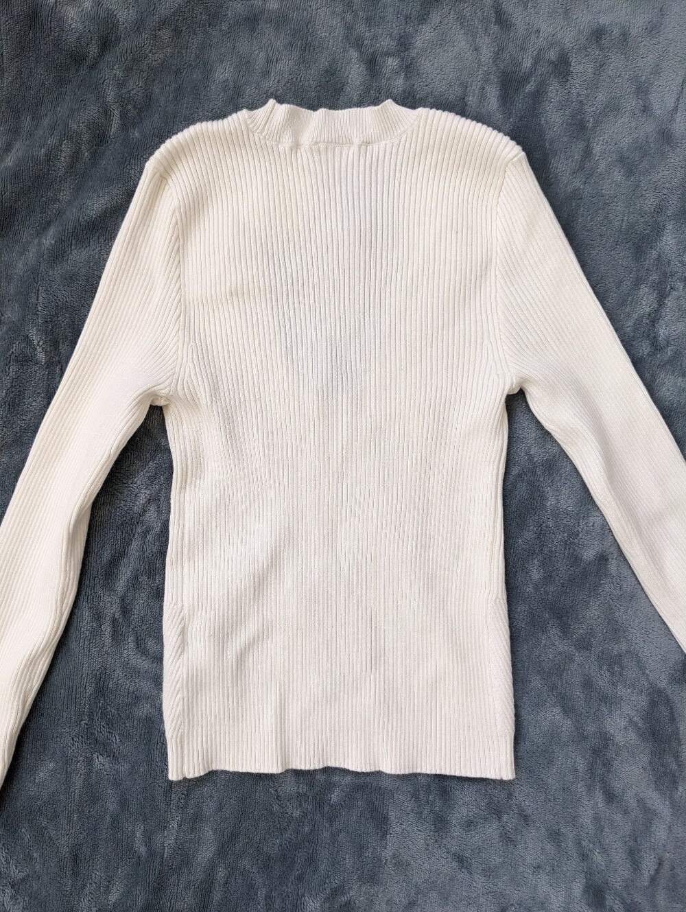 NWT - Crop Ribbed Sweater Size: XS - Picture 5 of 5